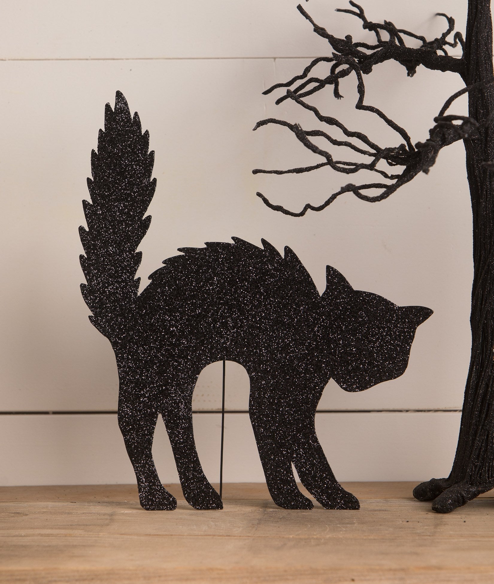 "Scaredy Cat Silhouette, Glittered"